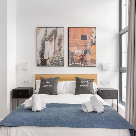 Limehome Calle Ancha Del Carmen - Digital Access 3* Malaga