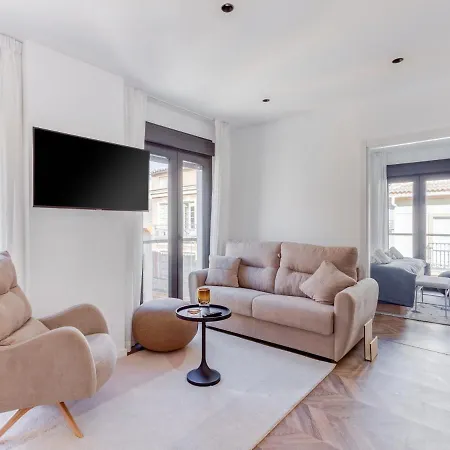 Limehome Calle Ancha Del Carmen - Digital Access 4*